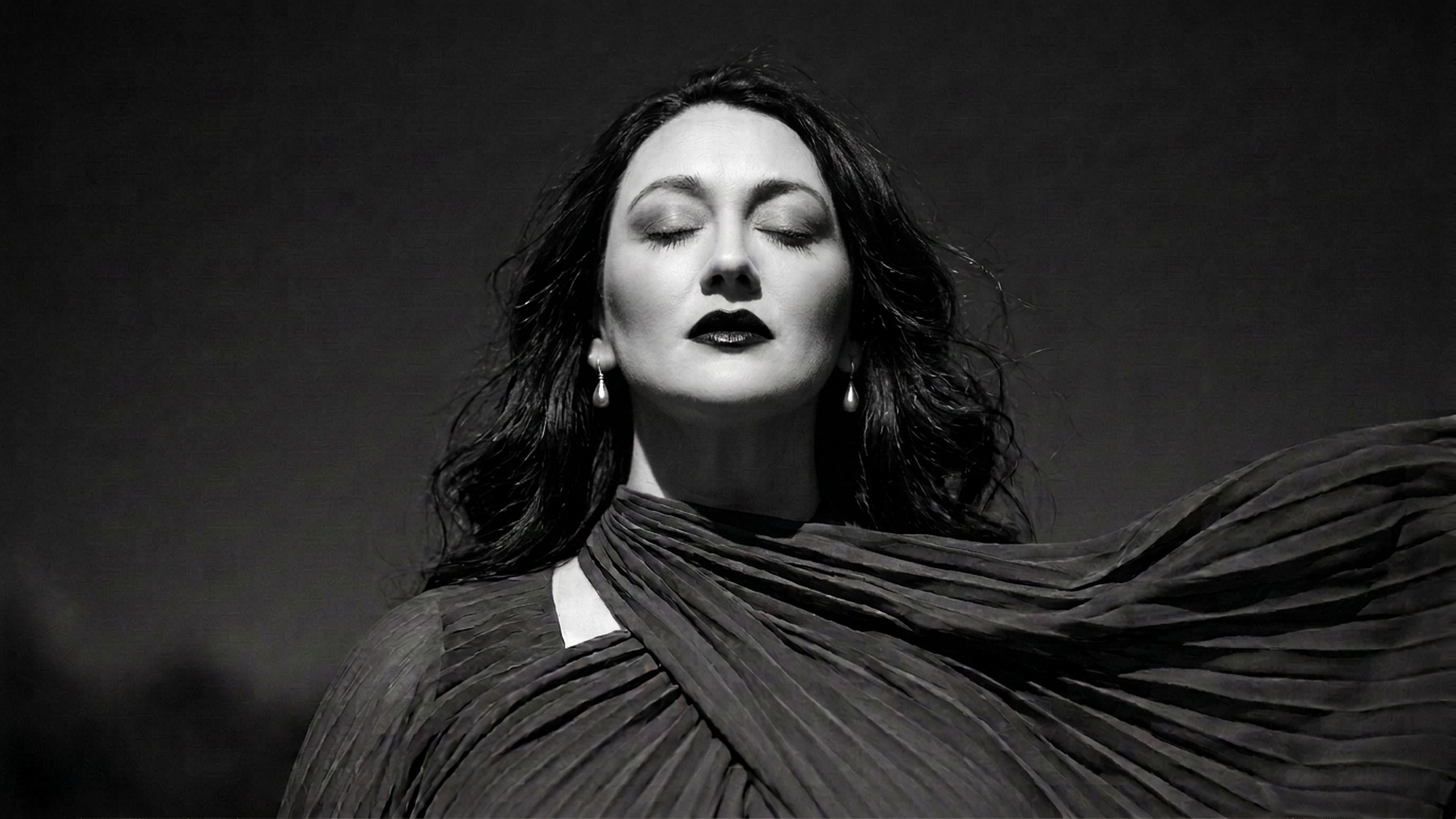 Dramatic coloratura soprano Marlena Brinkley, black-and-white studio portrait